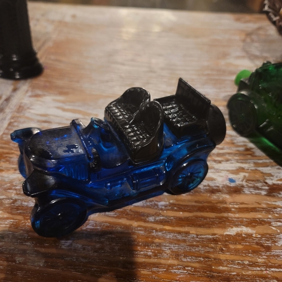 !3 AVON Car Bottles - Picture 2 of 4